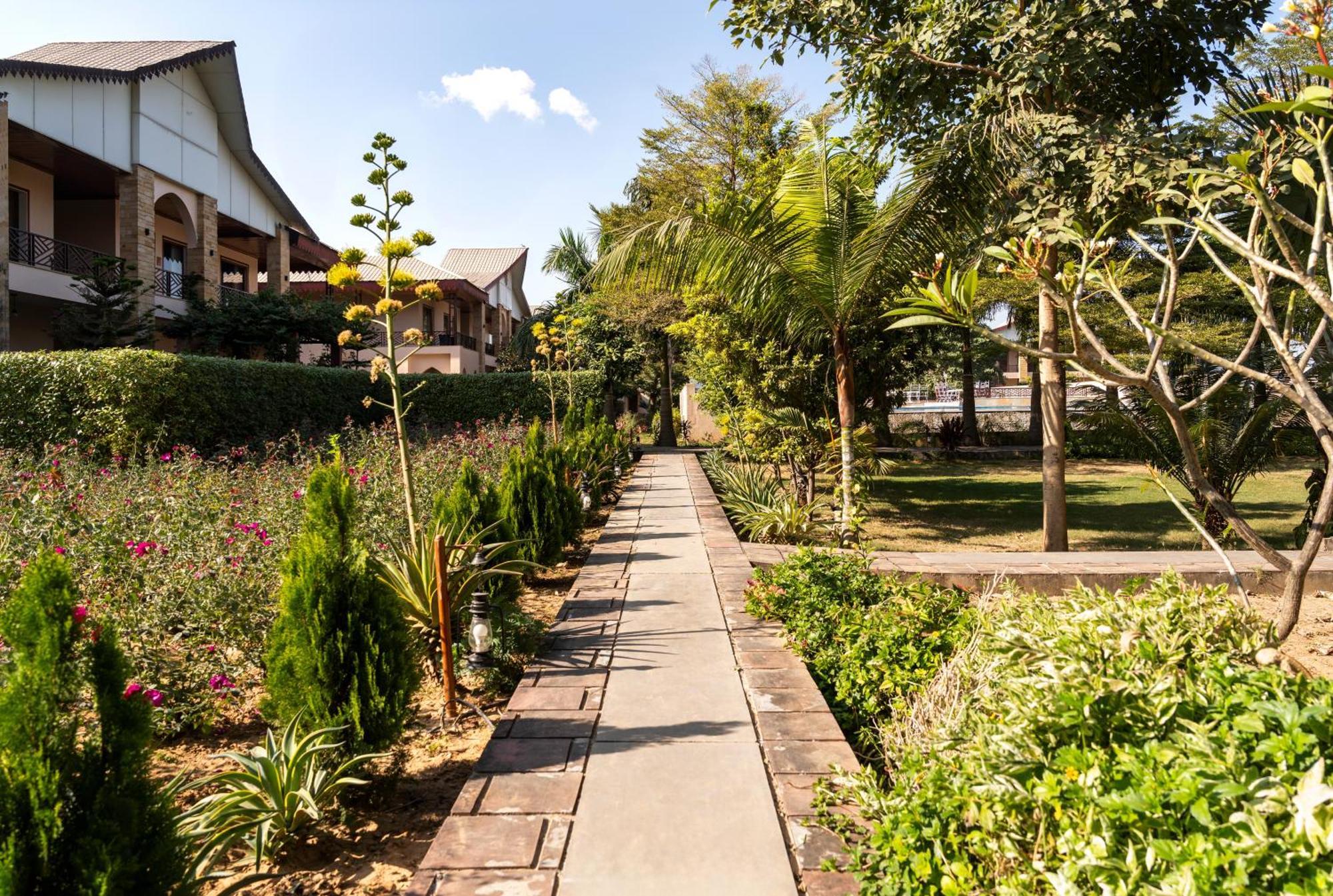 Abhyaran Resort & Spa Ranthambore Sawai Madhopur Extérieur photo